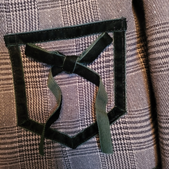 Grey and black blazer - Picture 3 of 5